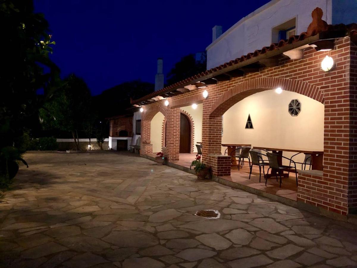 Villa Andros Epoque Livádhia Esterno foto